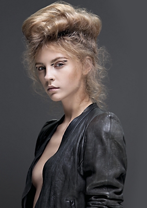 Romantic Hairstyles for Valentine’s Day Perfectly Posh Hungerford