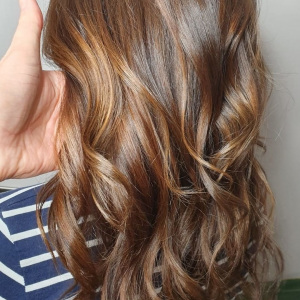 2_hair-colour-correction-at-perfectly-posh-hair-salon-in-hungerford